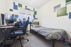 Photo 6- click for photo gallery